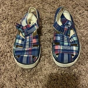 Girls size 10 polo shoes
